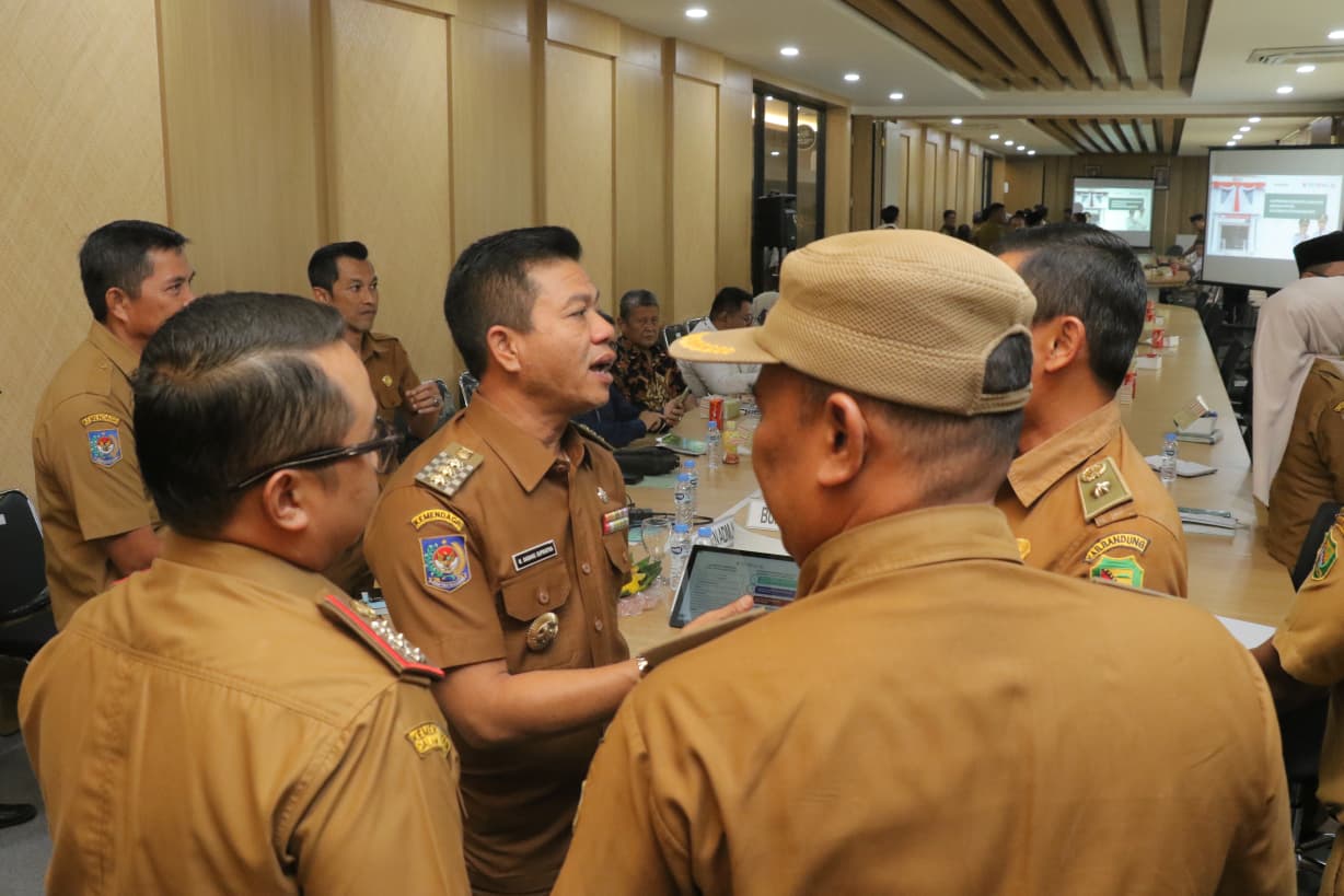 Bupati Bandung Pastikan Pendamping Kopdes Merah Putih Bukan dari Tim Sukses